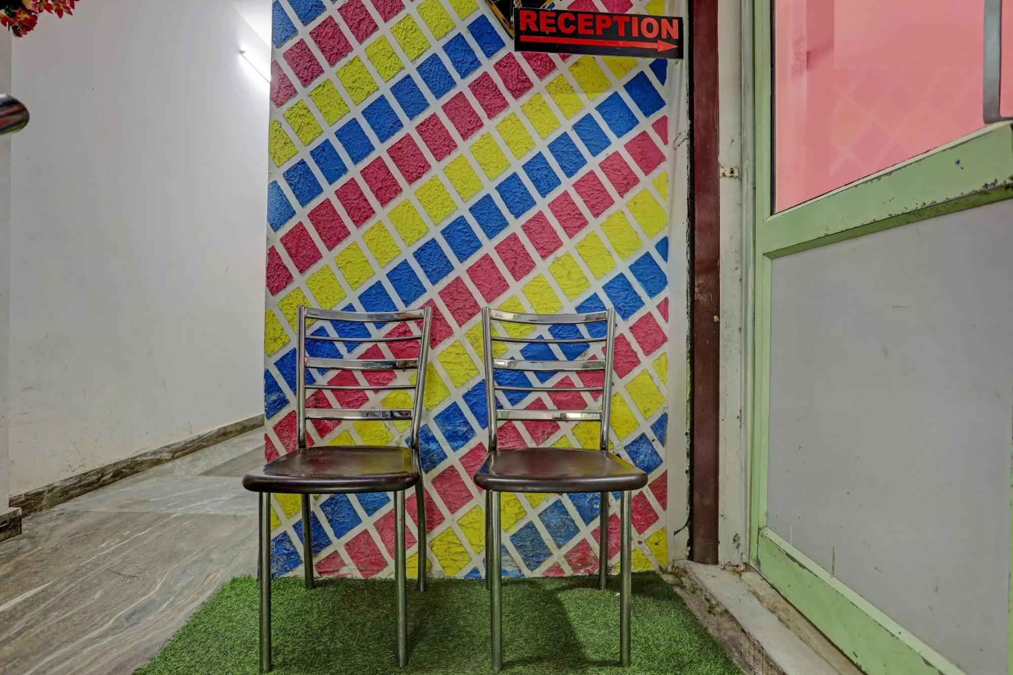 Hotel O Raaz Hotel Delhi  Extérieur photo