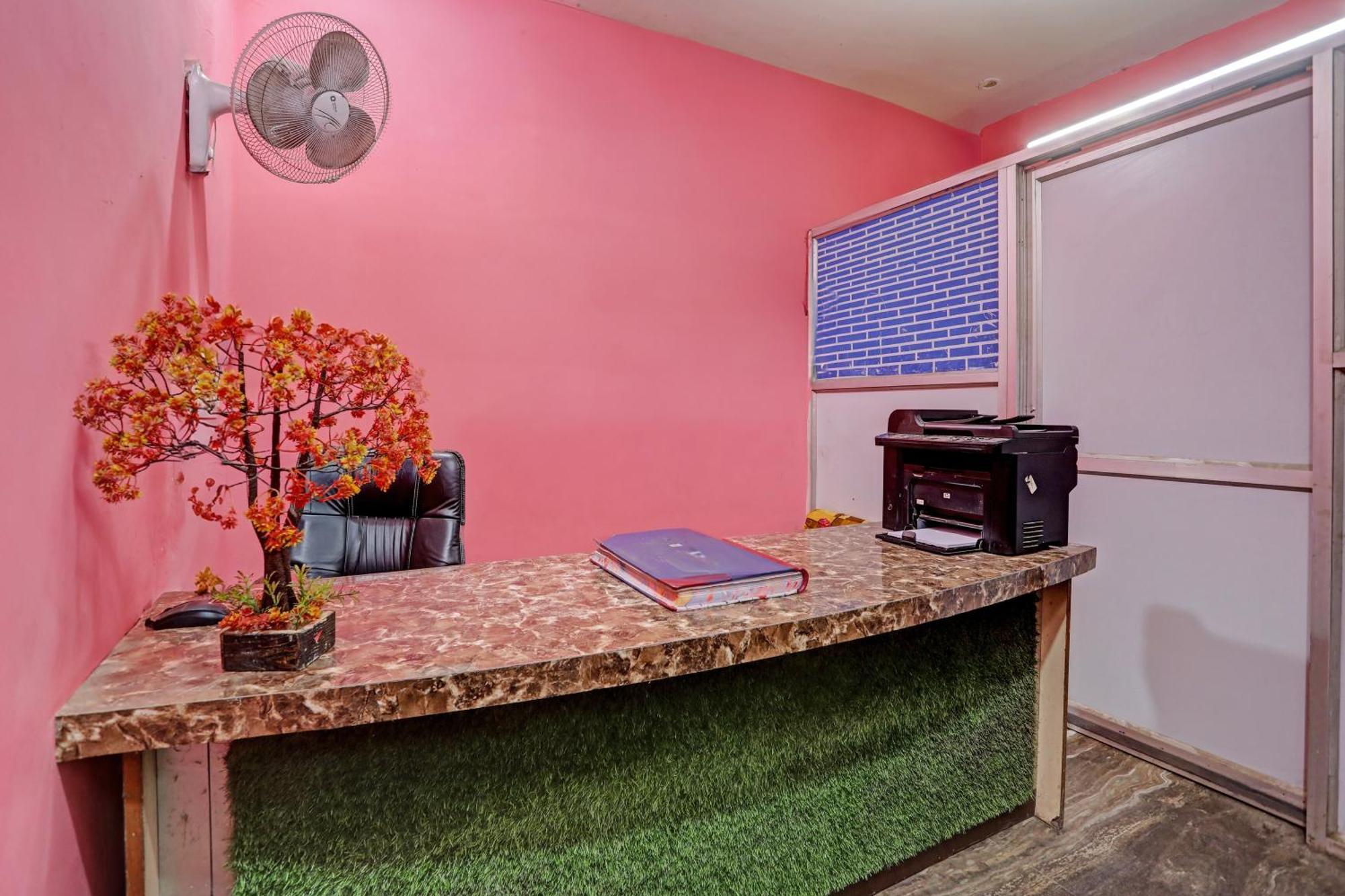 Hotel O Raaz Hotel Delhi  Extérieur photo