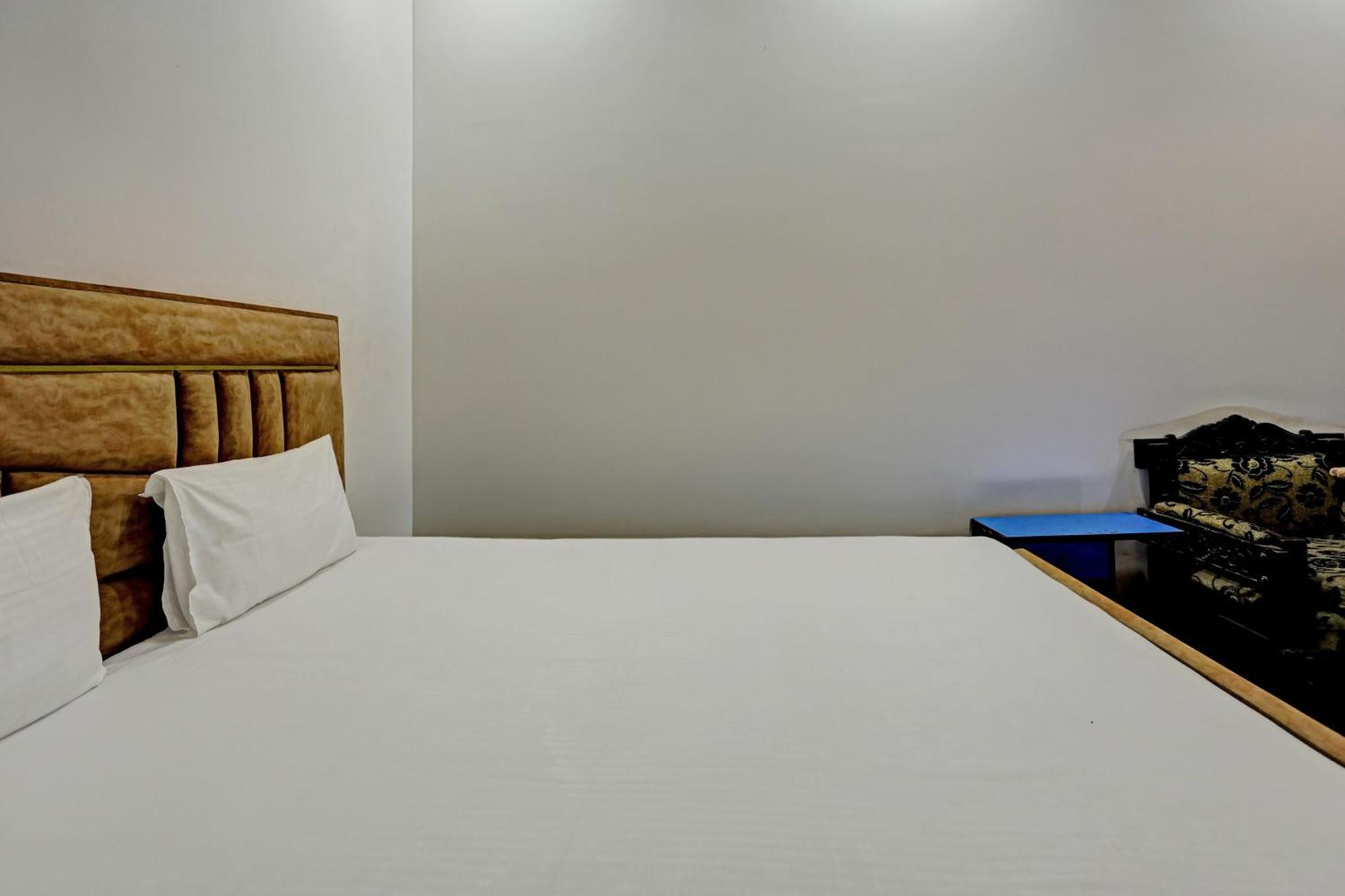 Hotel O Raaz Hotel Delhi  Extérieur photo